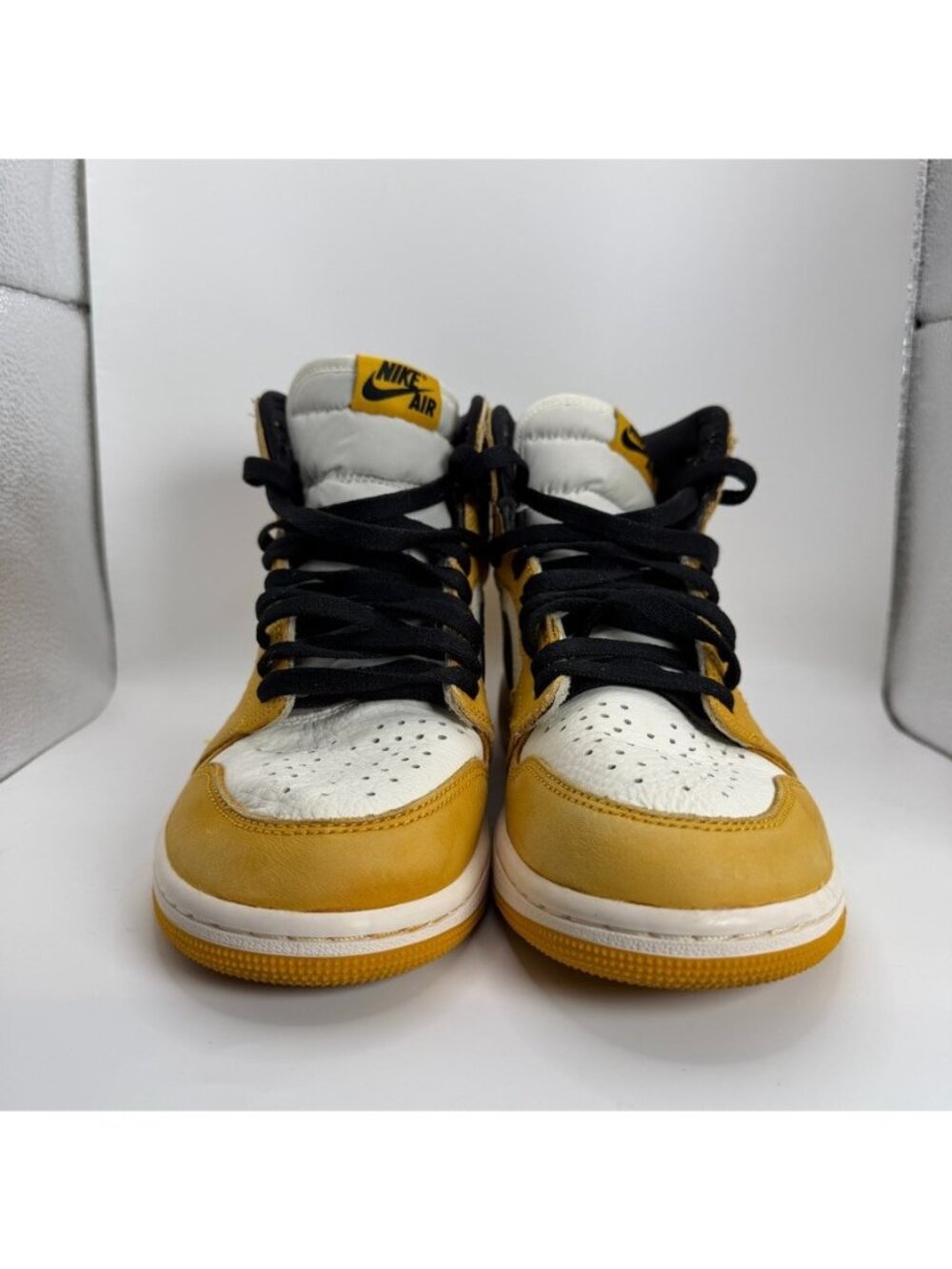 Nike Air Jordan 1 Retro High OG Shoes Mens Size 8 Yellow Black Sail DZ5485-701 - Picture 2 of 13